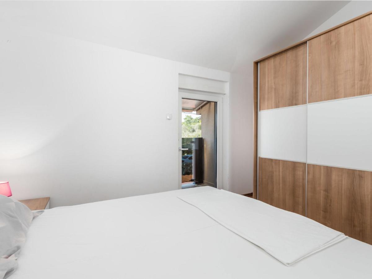 Holiday Home Radmila - Mlk137 By Interhome Šilo Kültér fotó